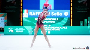 raffaeli sofia ita sfe03386 copia simone ferraro ph